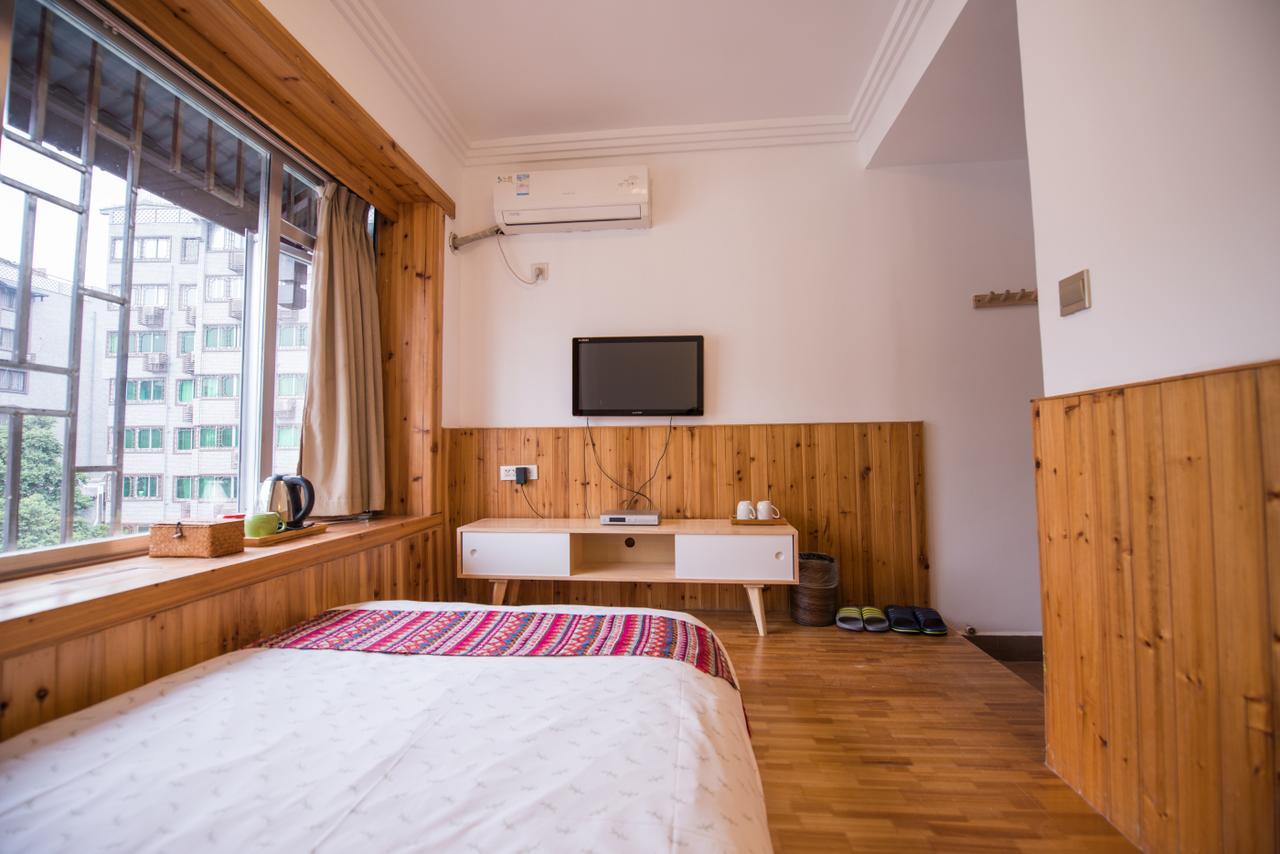 Ming Palace International Youth Hostel Гуйлинь Экстерьер фото
