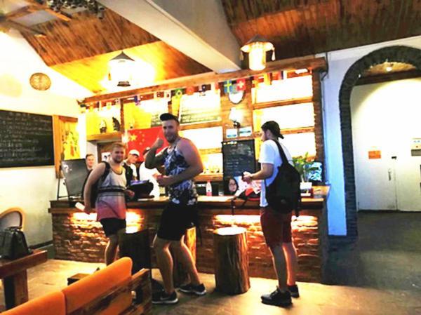 Ming Palace International Youth Hostel Гуйлинь Экстерьер фото